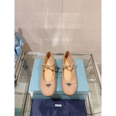 Prada flat shoes